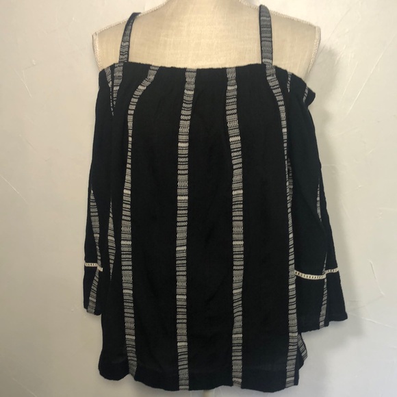Sonoma Tops - Sonoma Good For Life Size Medium Black and white 60% Rayon 40% Cotton